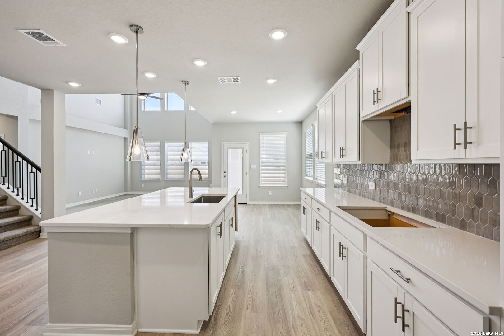 10409 Bluefish Way Boerne, TX 78006 - Photo 14 of 48