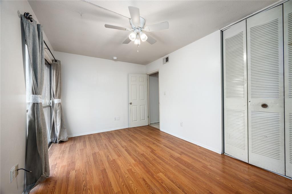 1700 Southwest 16th Court, Unit B27 Gainesville, FL 32608 - Photo 17 of 24