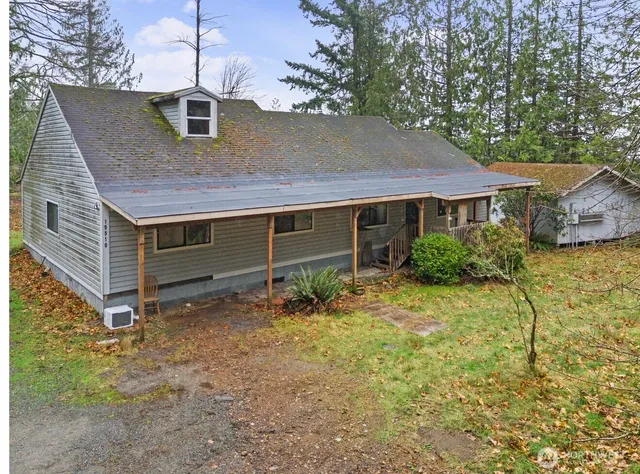 $200,000 | 19510 215th Street East, Orting, WA 98360