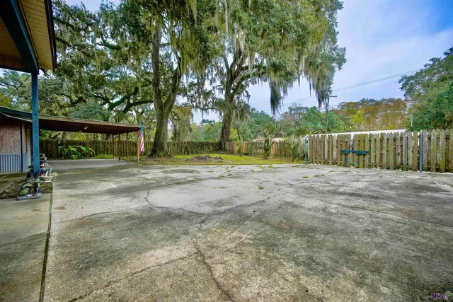 $160,000 | 102 Shady Oaks Drive, Pierre Part, LA 70339