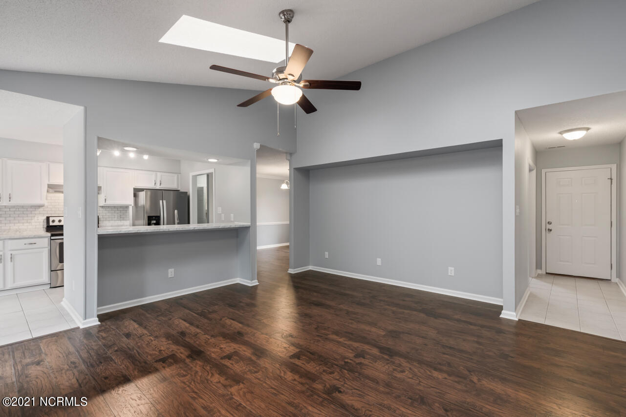 138 Raintree Circle Jacksonville, NC 28540 - Photo 13 of 39 13