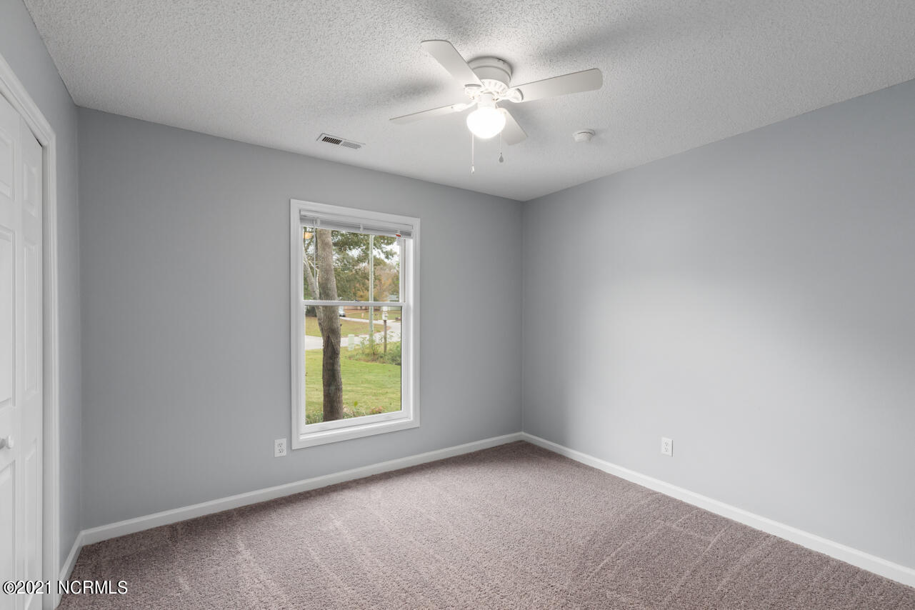 138 Raintree Circle Jacksonville, NC 28540 - Photo 22 of 39 22