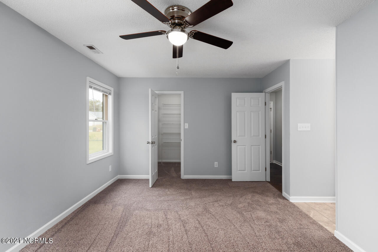138 Raintree Circle Jacksonville, NC 28540 - Photo 29 of 39 29