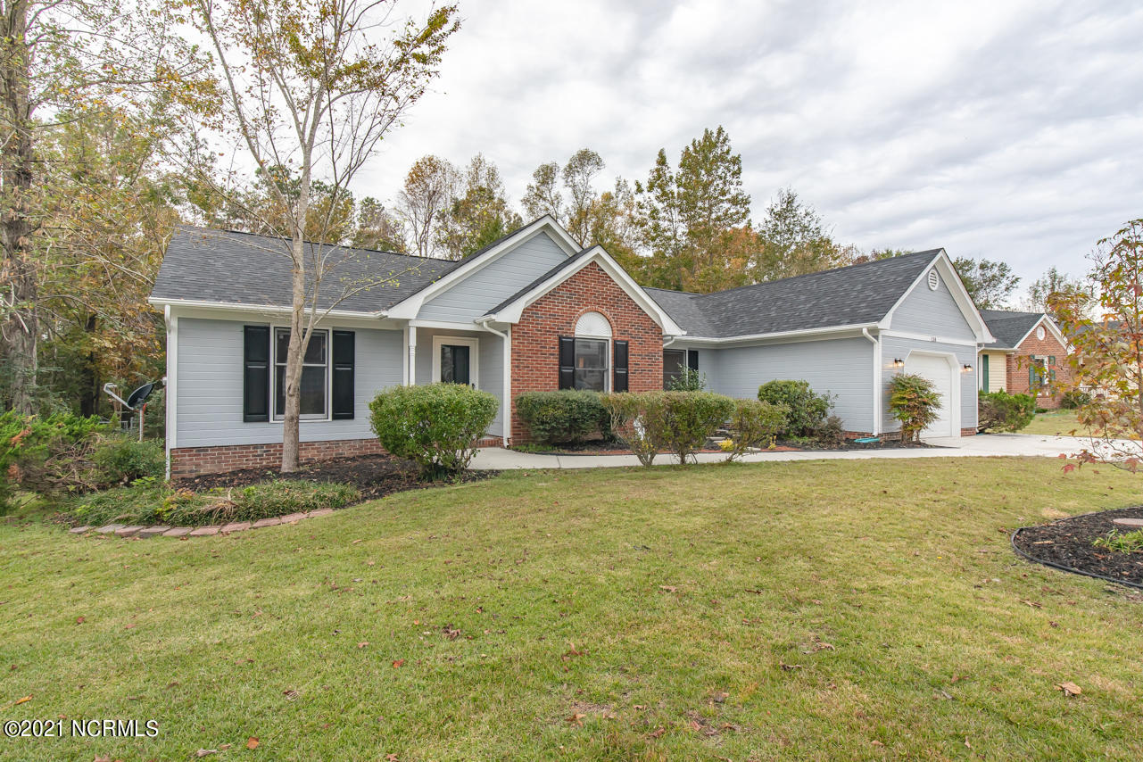 138 Raintree Circle Jacksonville, NC 28540 - Photo 3 of 39 3