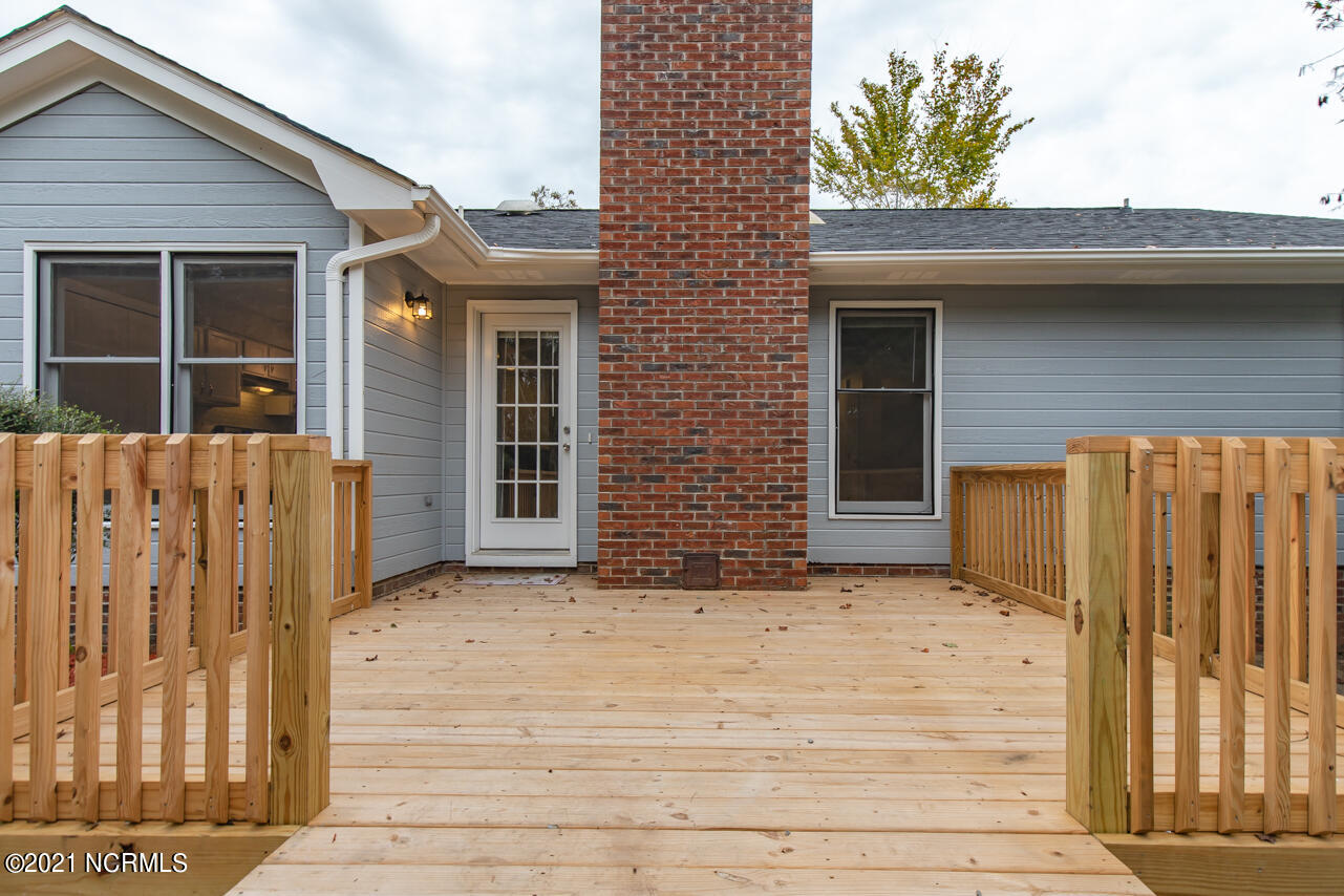 138 Raintree Circle Jacksonville, NC 28540 - Photo 33 of 39 33