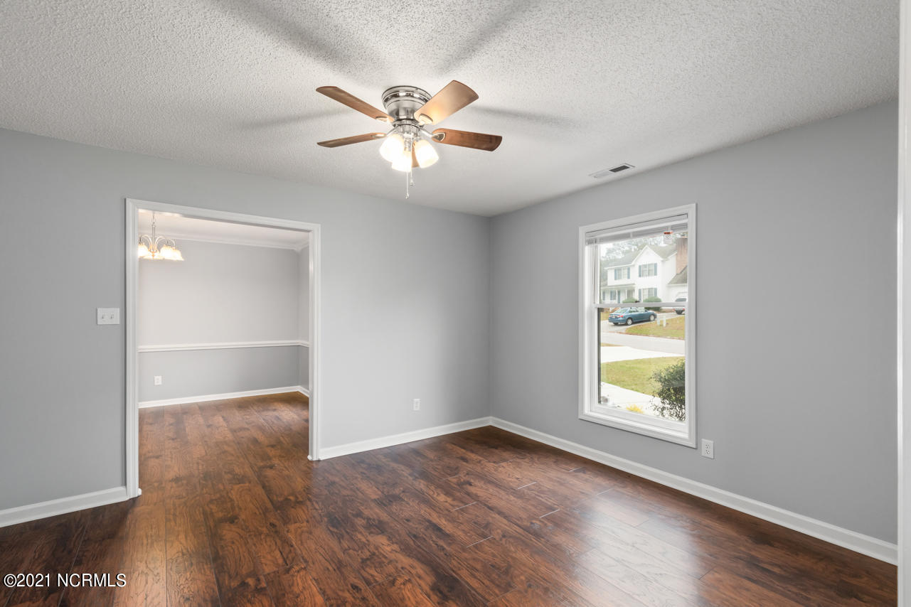 138 Raintree Circle Jacksonville, NC 28540 - Photo 8 of 39 8