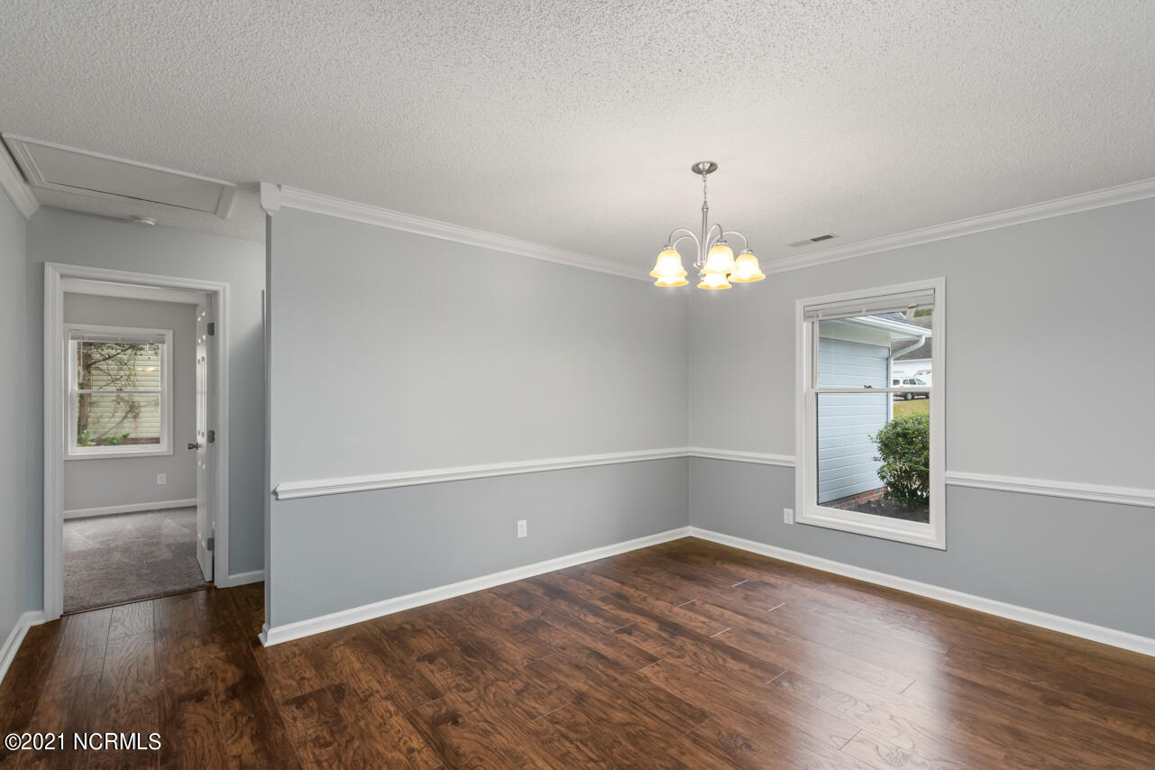 138 Raintree Circle Jacksonville, NC 28540 - Photo 10 of 39 10