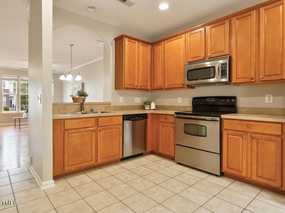 7825 Spungold Street Raleigh, NC 27617 - Photo 8 of 20 8
