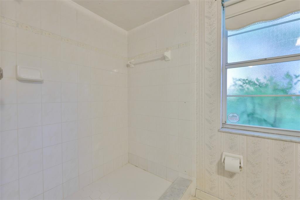 36625 Lake Pasadena Road Dade City, FL 33525 - Photo 16 of 55