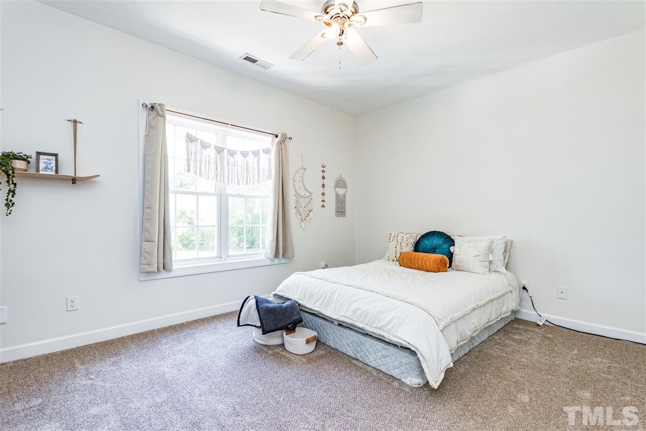 6900 Field Hill Road Raleigh, NC 27603 - Photo 24 of 27