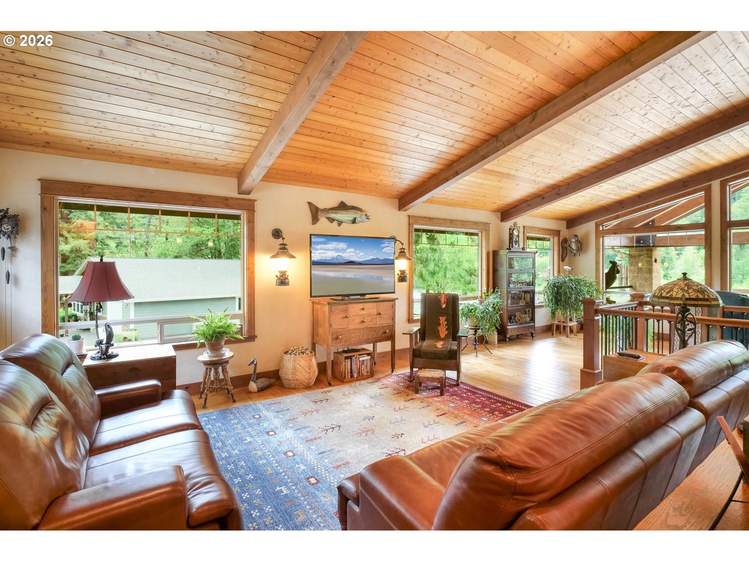 132 Cougar Creek Road Oakland, OR 97462 - Photo 20 of 48 Living Room