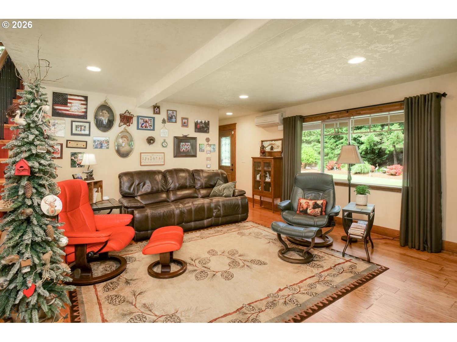 132 Cougar Creek Road Oakland, OR 97462 - Photo 22 of 48 Living Room