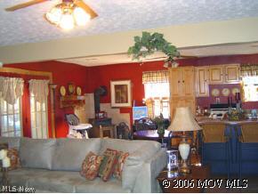 112 C Rt 3 Elizabeth, WV 26143 - Photo 3 of 6