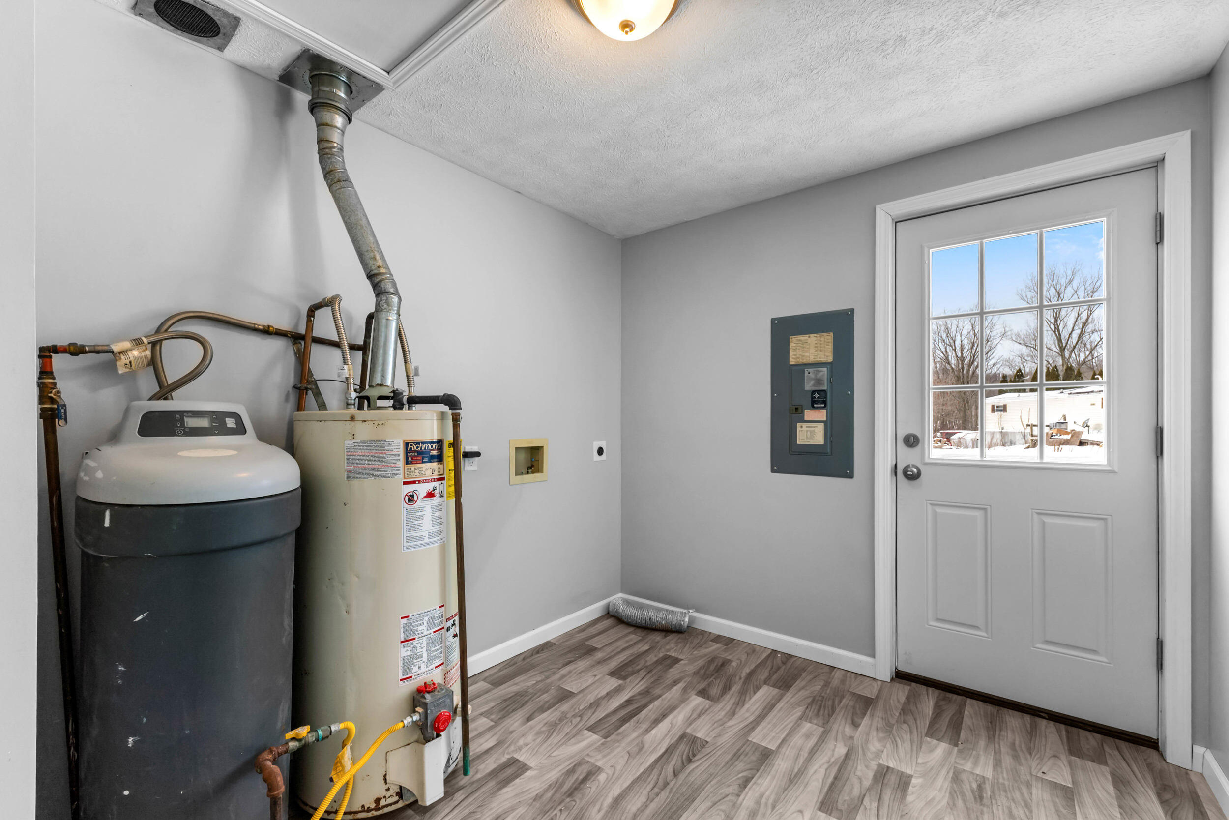 2340 East Mosherville Road Jonesville, MI 49250 - Photo 20 of 36 34__dsc3773