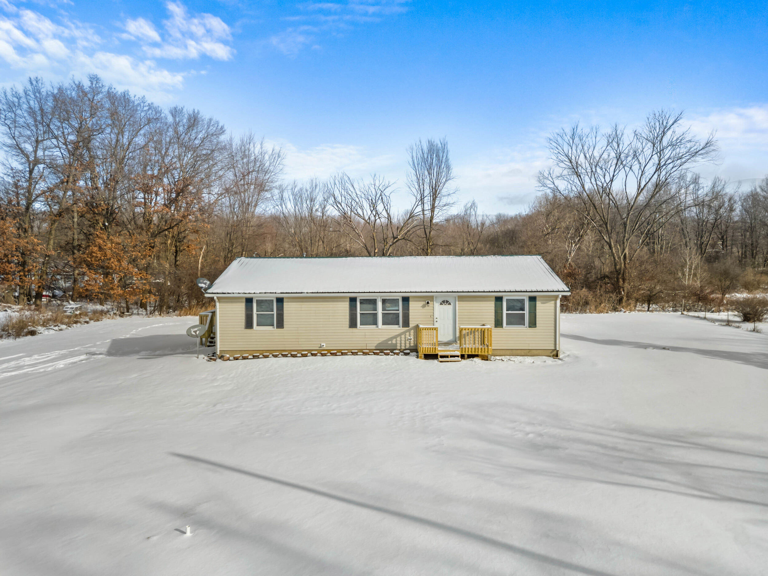 2340 East Mosherville Road Jonesville, MI 49250 - Photo 29 of 36 9_dji_0828