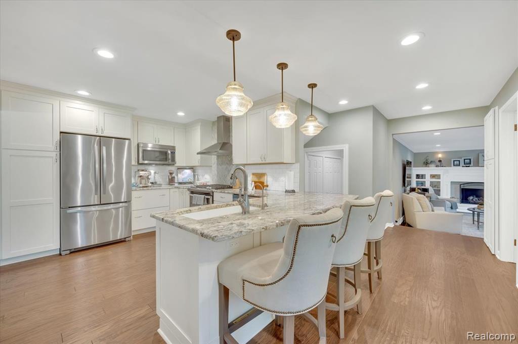 6875 Hubbard Road Clarkston, MI 48348 - Photo 16 of 43