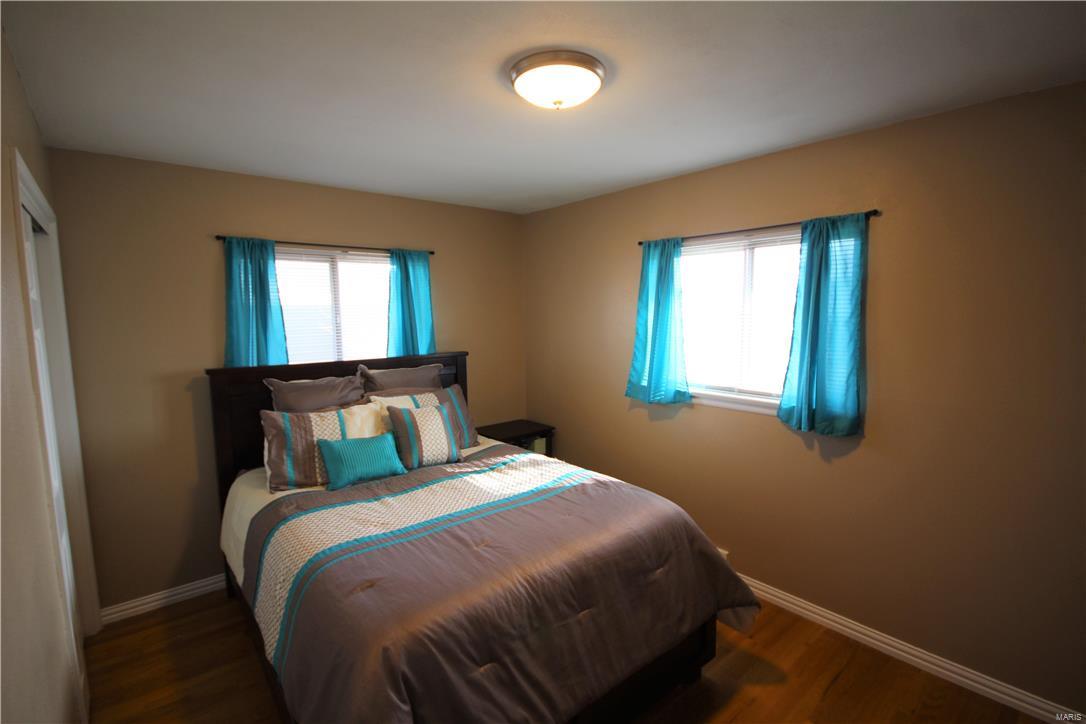 11020 Patsy Drive St. Louis, MO 63123 - Photo 8 of 15
