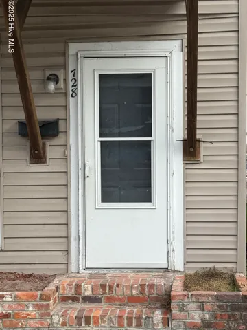 $1,125 | 728 West Street, New Bern, NC 28560