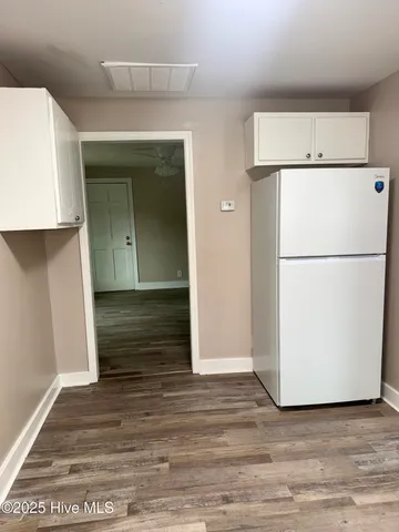 $1,225 | 728 West Street, New Bern, NC 28560