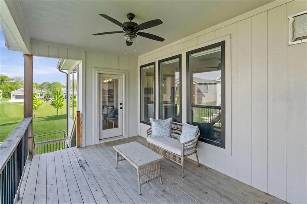 4910 Northwest Ridgewood Court Riverside, MO 64150 - Photo 16 of 47
