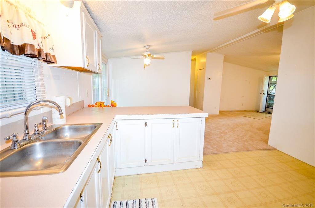 139 Red Oak Road Statesville, NC 28677 - Photo 22 of 36 Gallery Image 22