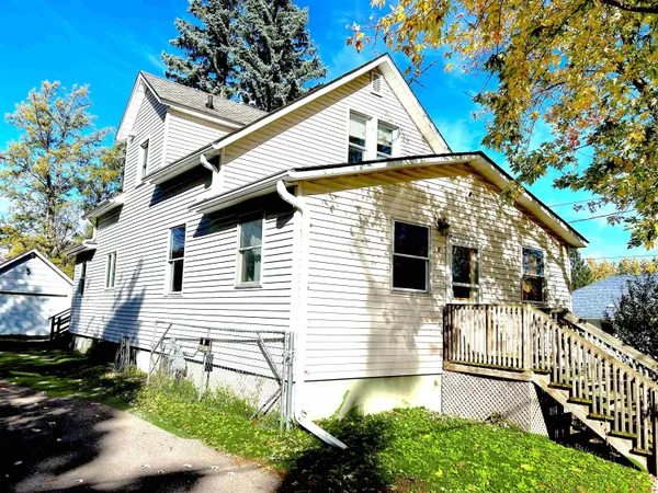 $178,500 | 108 North Hinman Avenue, Marshfield, WI 54449