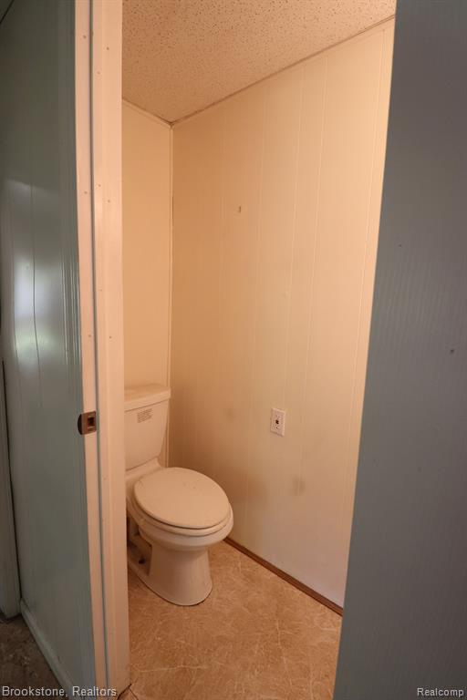 38455 Van Born Road Romulus, MI 48174 - Photo 16 of 29