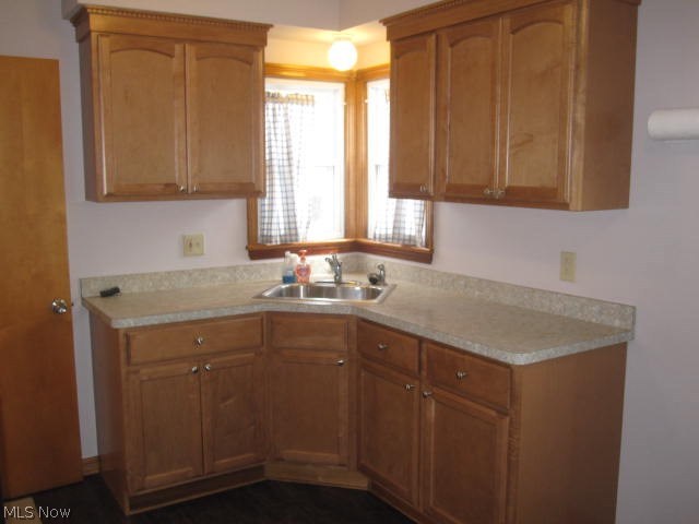 13414 Orme Road Cleveland, OH 44125 - Photo 7 of 35 Gallery Image 7