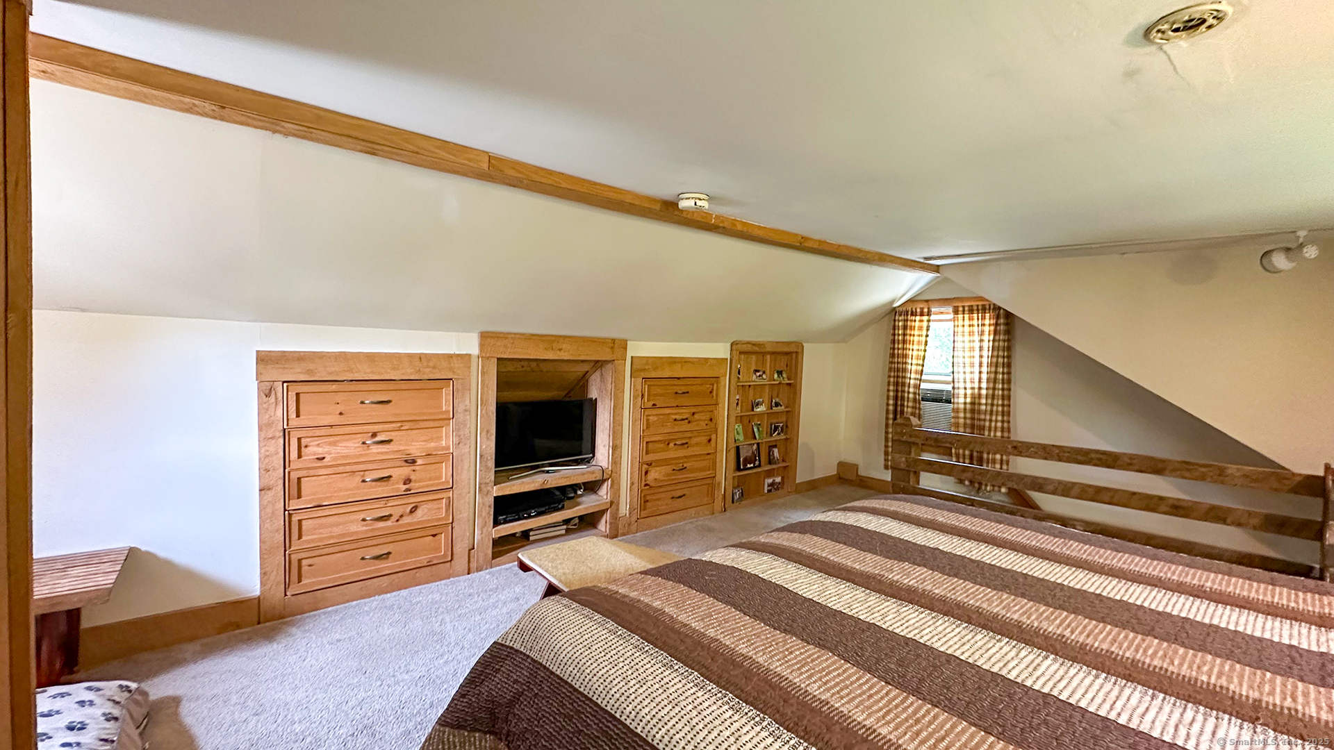 167 Toddy Hill Road Newtown, CT 06482 - Photo 13 of 17