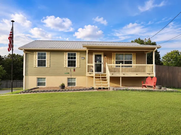 $339,900 | 242 Thorne Circle Southeast, Cleveland, TN 37323