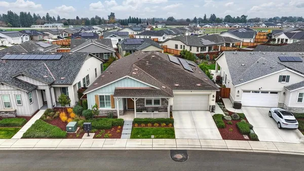 $649,000 | 1350 Laurel Drive, Manteca, CA 95336