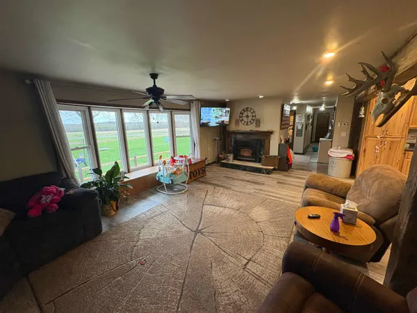 $355,000 | W8166 Belle Plaine Avenue, Shawano, WI 54166