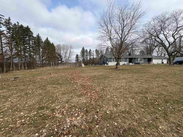 $379,900 | W8166 Belle Plaine Avenue, Shawano, WI 54166