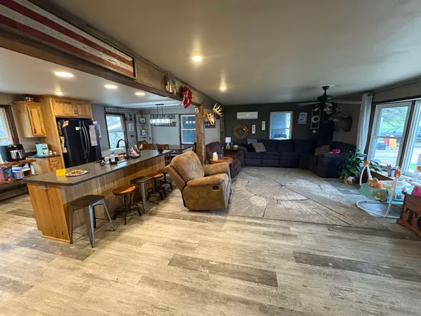 $355,000 | W8166 Belle Plaine Avenue, Shawano, WI 54166