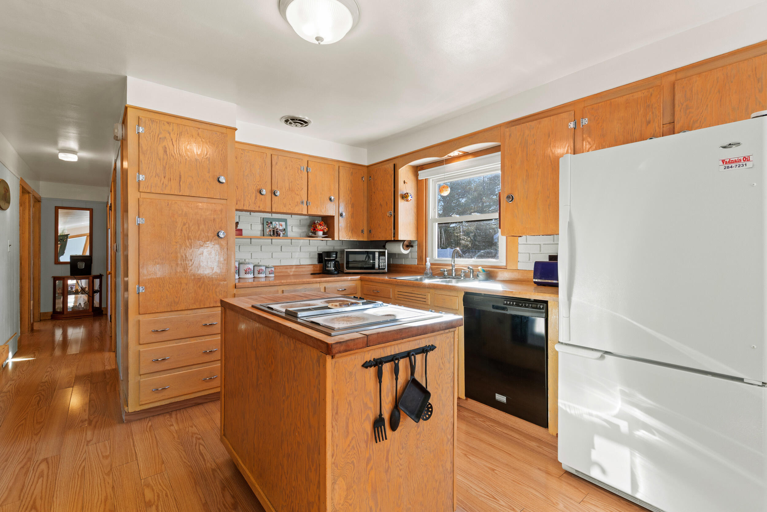 2 Free Street Biddeford, ME 04005 - Photo 8 of 43 2 free st biddeford_019