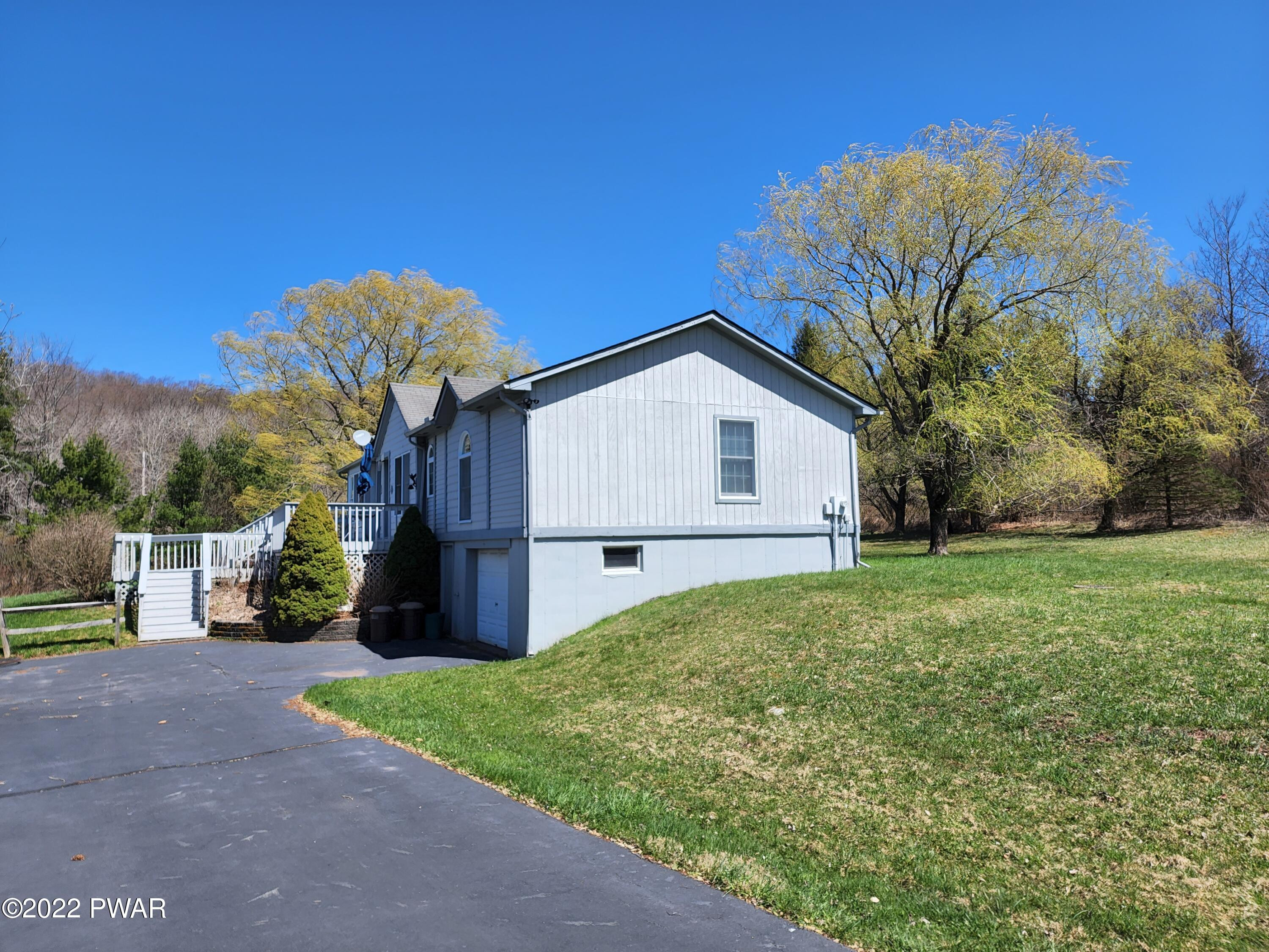 202 Ann Mitchell Road Damascus, PA 18415 - Photo 33 of 36