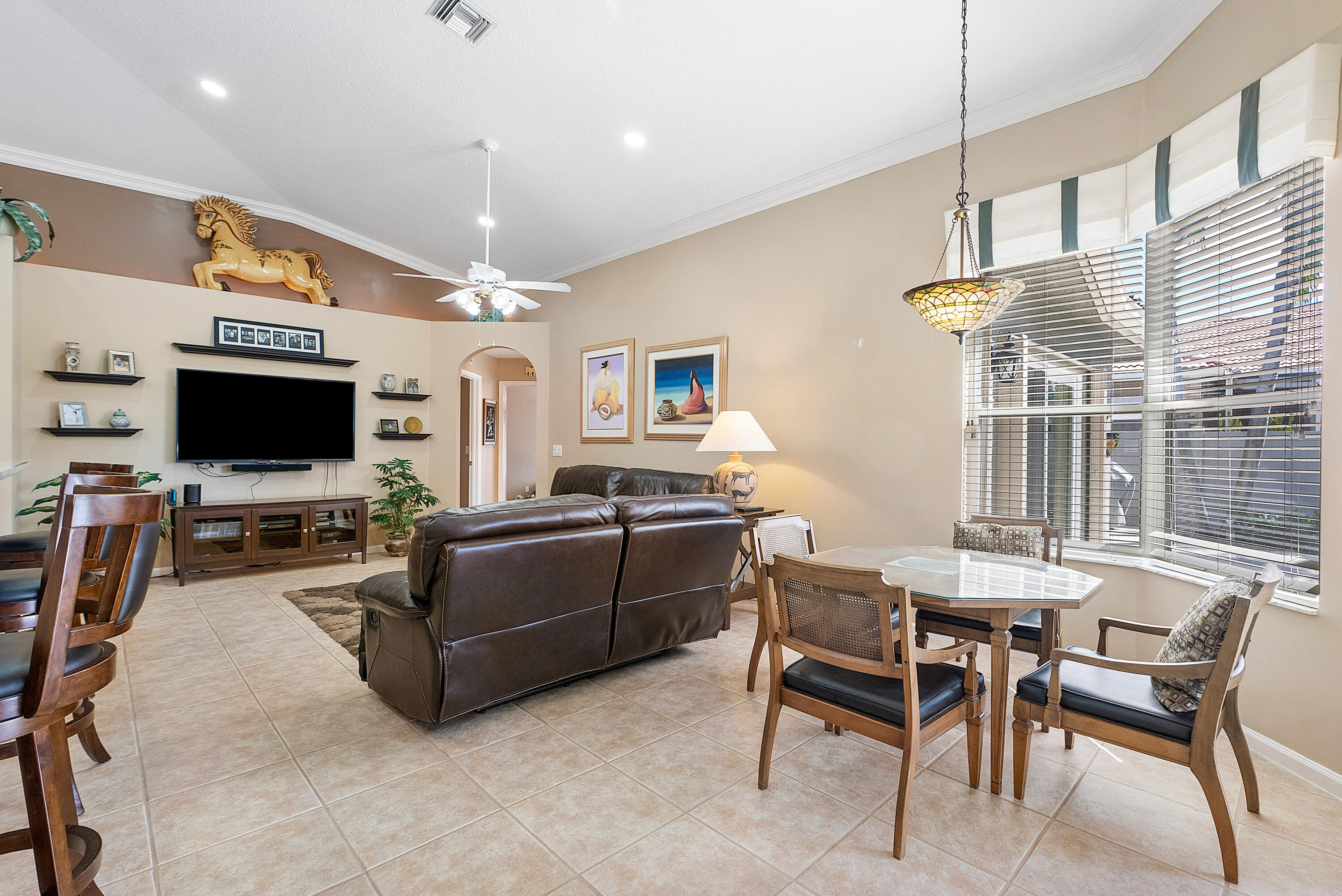 9610 Aloe Road Boynton Beach, FL 33436 - Photo 11 of 43 011-9610AloeRoad-BoyntonBeach-FL-33436-F