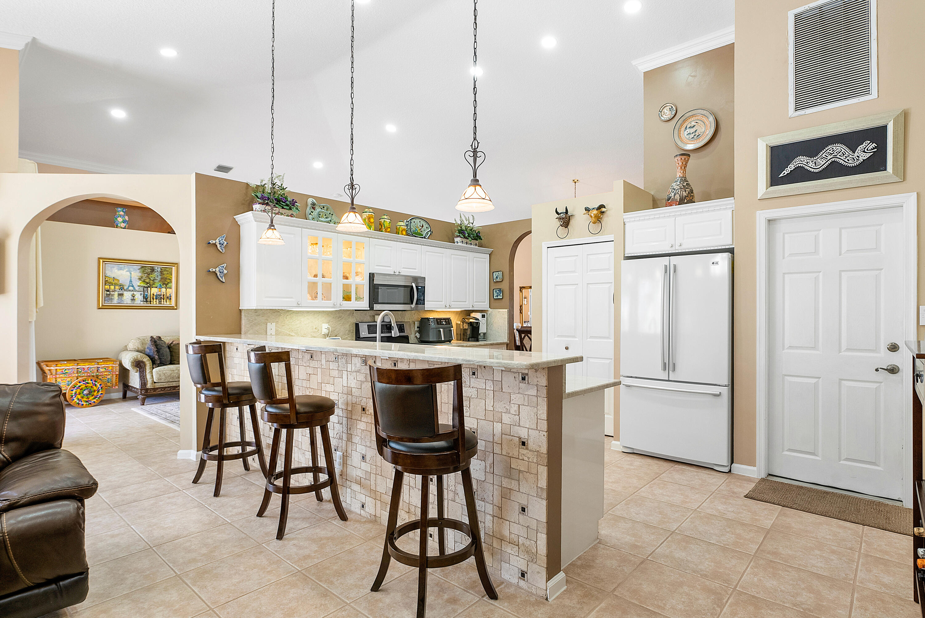 9610 Aloe Road Boynton Beach, FL 33436 - Photo 13 of 43 013-9610AloeRoad-BoyntonBeach-FL-33436-F