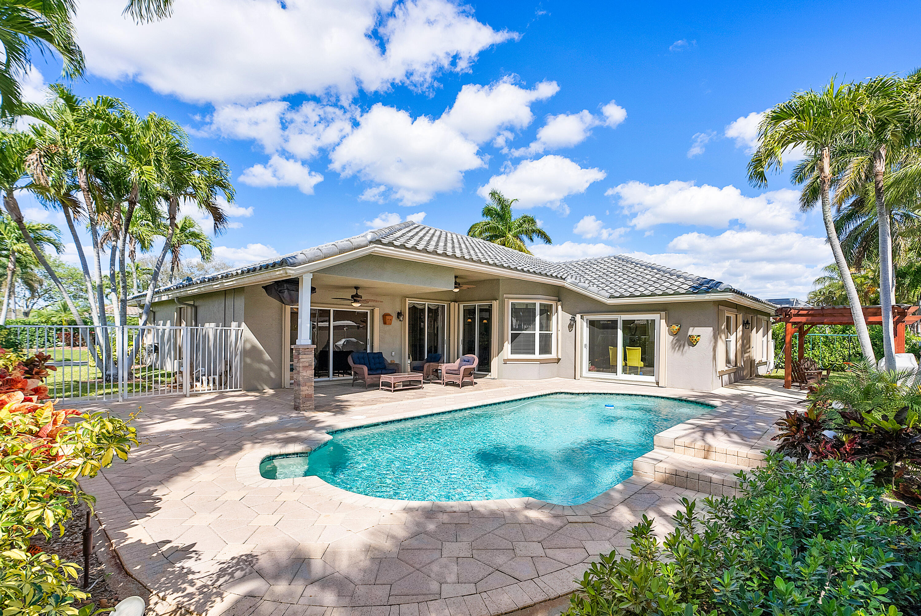 9610 Aloe Road Boynton Beach, FL 33436 - Photo 30 of 43 030-9610AloeRoad-BoyntonBeach-FL-33436-F