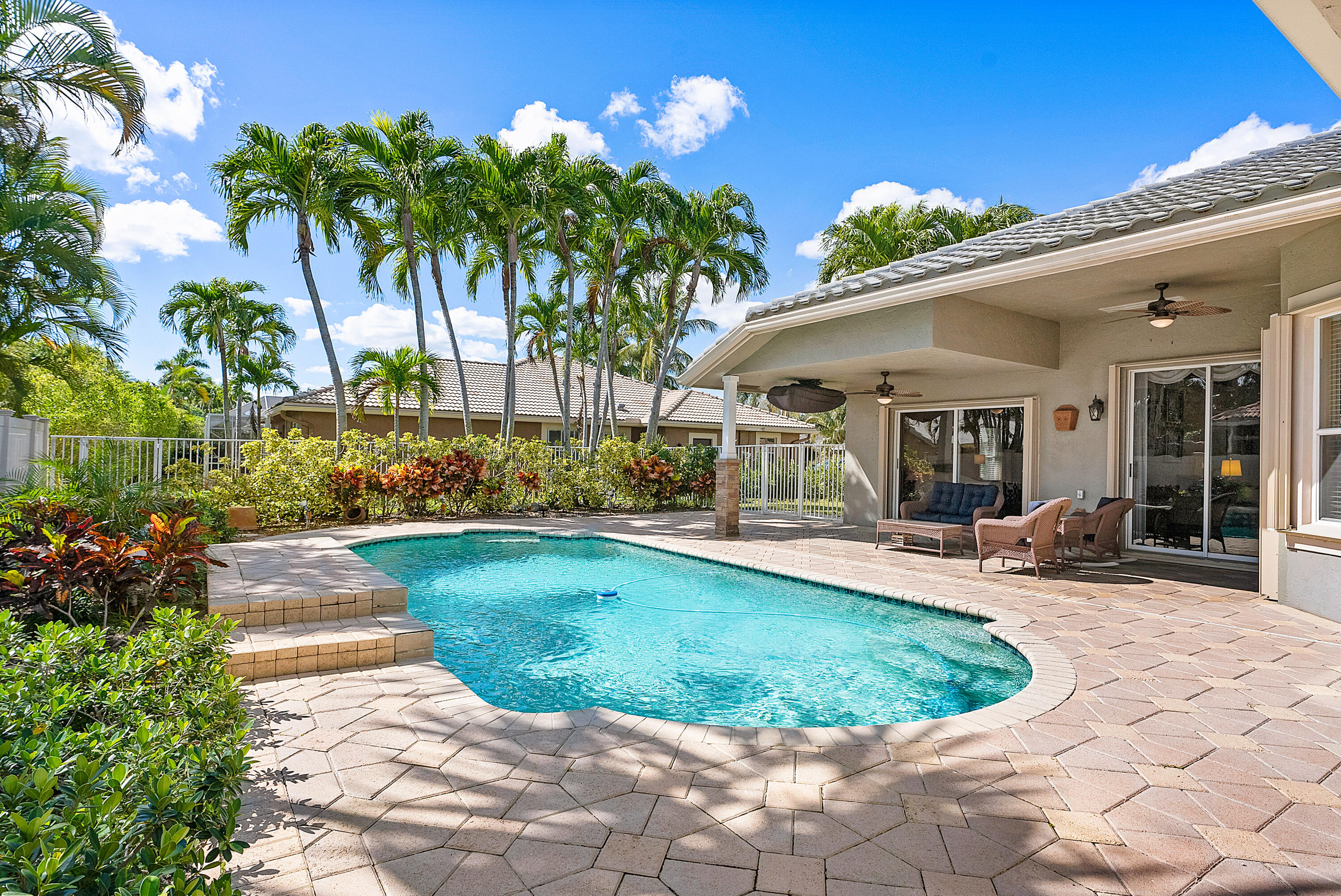 9610 Aloe Road Boynton Beach, FL 33436 - Photo 34 of 43 034-9610AloeRoad-BoyntonBeach-FL-33436-F