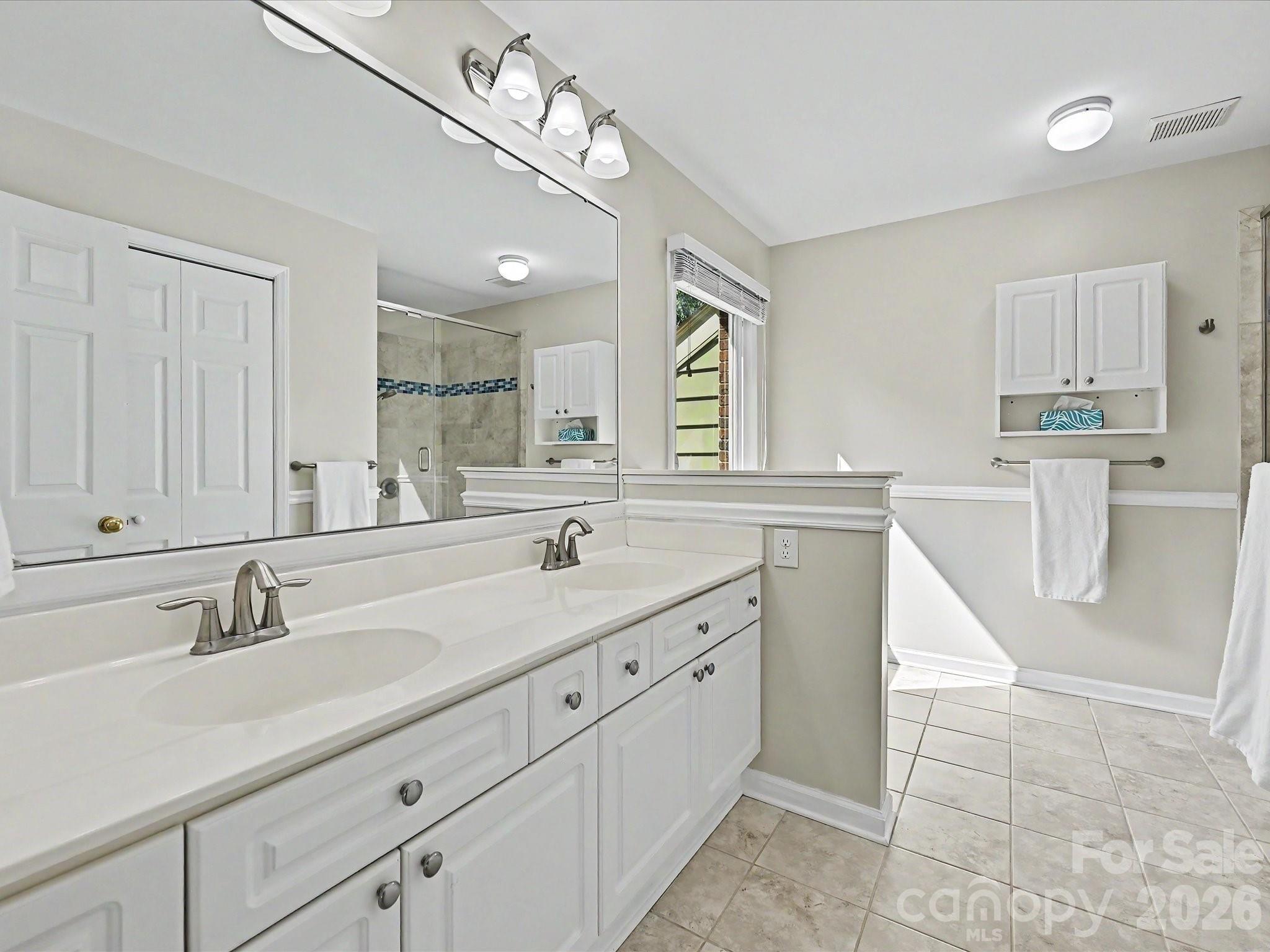 3333 Colvard Park Way Charlotte, NC 28269 - Photo 10 of 26