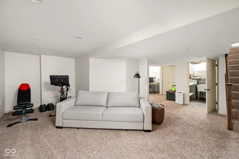 $725,000 | 115 Blue Ridge Road, Indianapolis, IN 46208