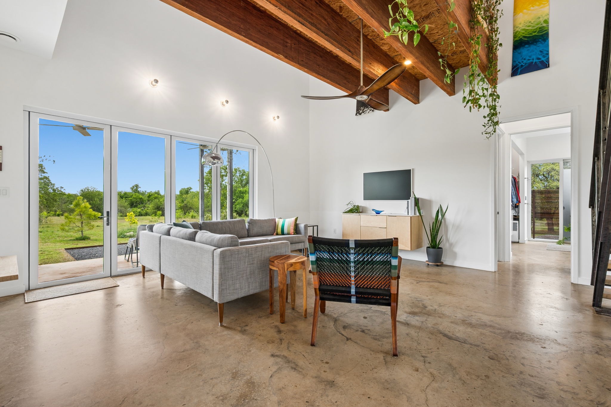 534 Old McDade Road Elgin, TX 78621 - Photo 10 of 40 Abundant natural light fills the entire home.