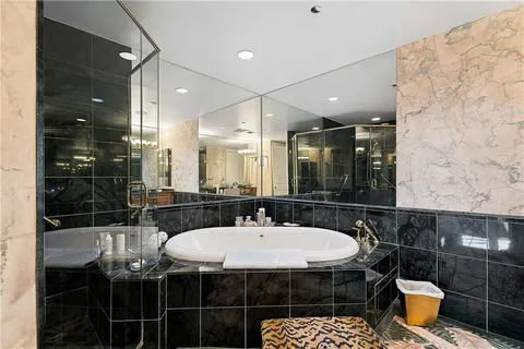 $1,195,000 | 750 Park Avenue Northeast, Unit 27S, Atlanta, GA 30326