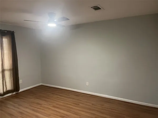 $1,650 | 12501 West Hardy Road, Houston, TX 77037