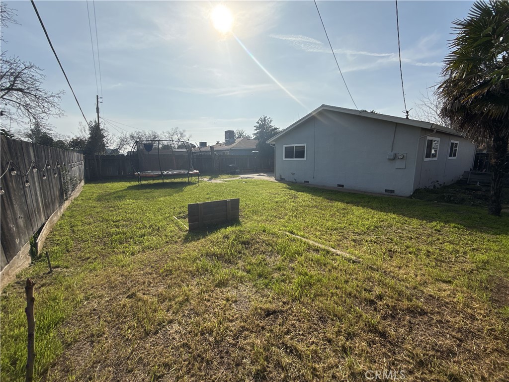2846 North Parsons Merced, CA 95340 - Photo 27 of 29 a view of a backyard