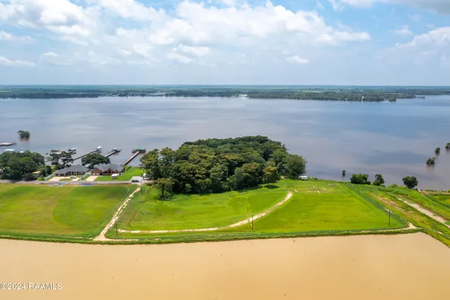 $949,500 | Tbd Morgan Shore's Road, Lake Arthur, LA 70549
