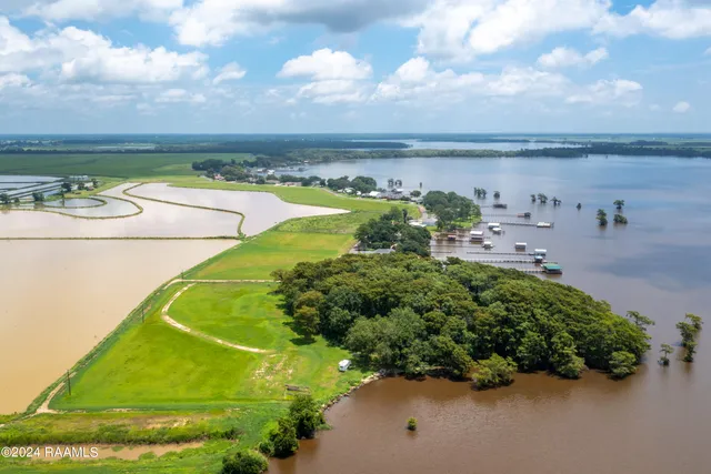 $949,500 | Tbd Morgan Shore's Road, Lake Arthur, LA 70549
