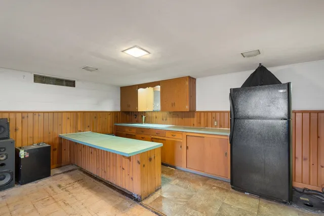 $195,000 | 3006 15th Street, Moline, IL 61265