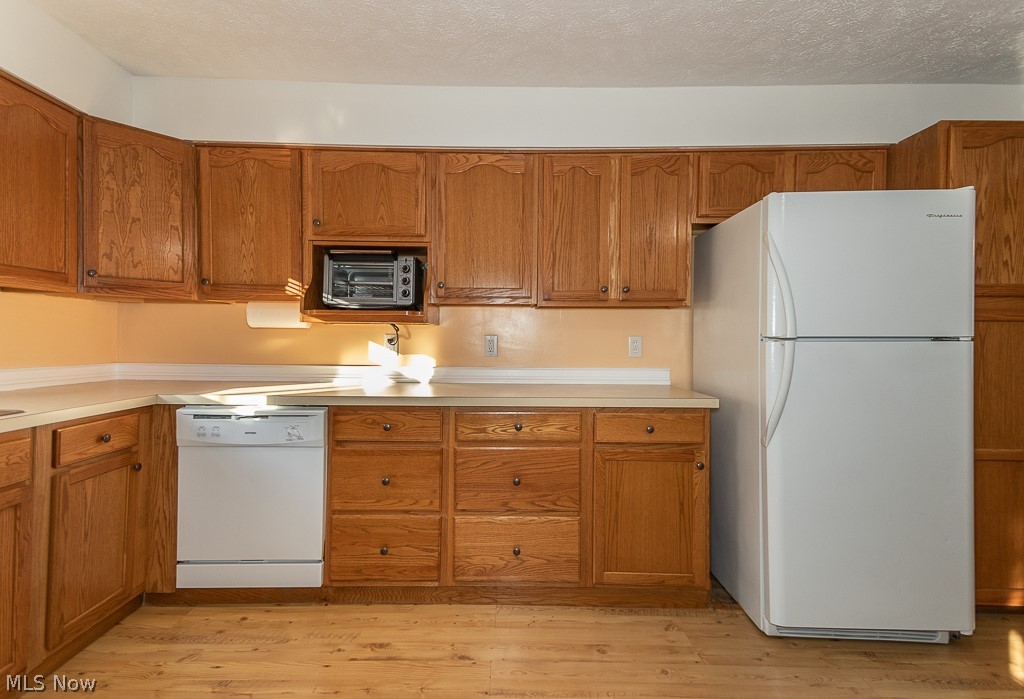1195 South Beachview Road Willoughby, OH 44094 - Photo 10 of 27 Gallery Image 10